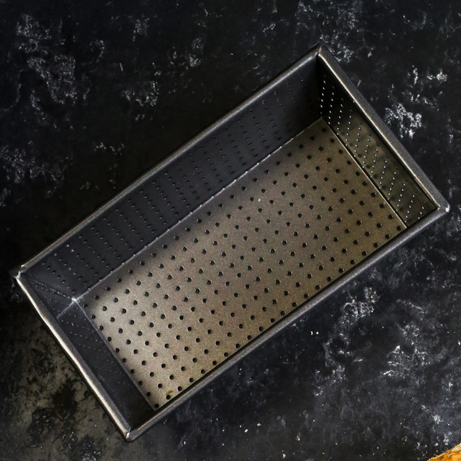 MasterClass Crusty Bake 2lb Non-Stick Loaf Pan - Black