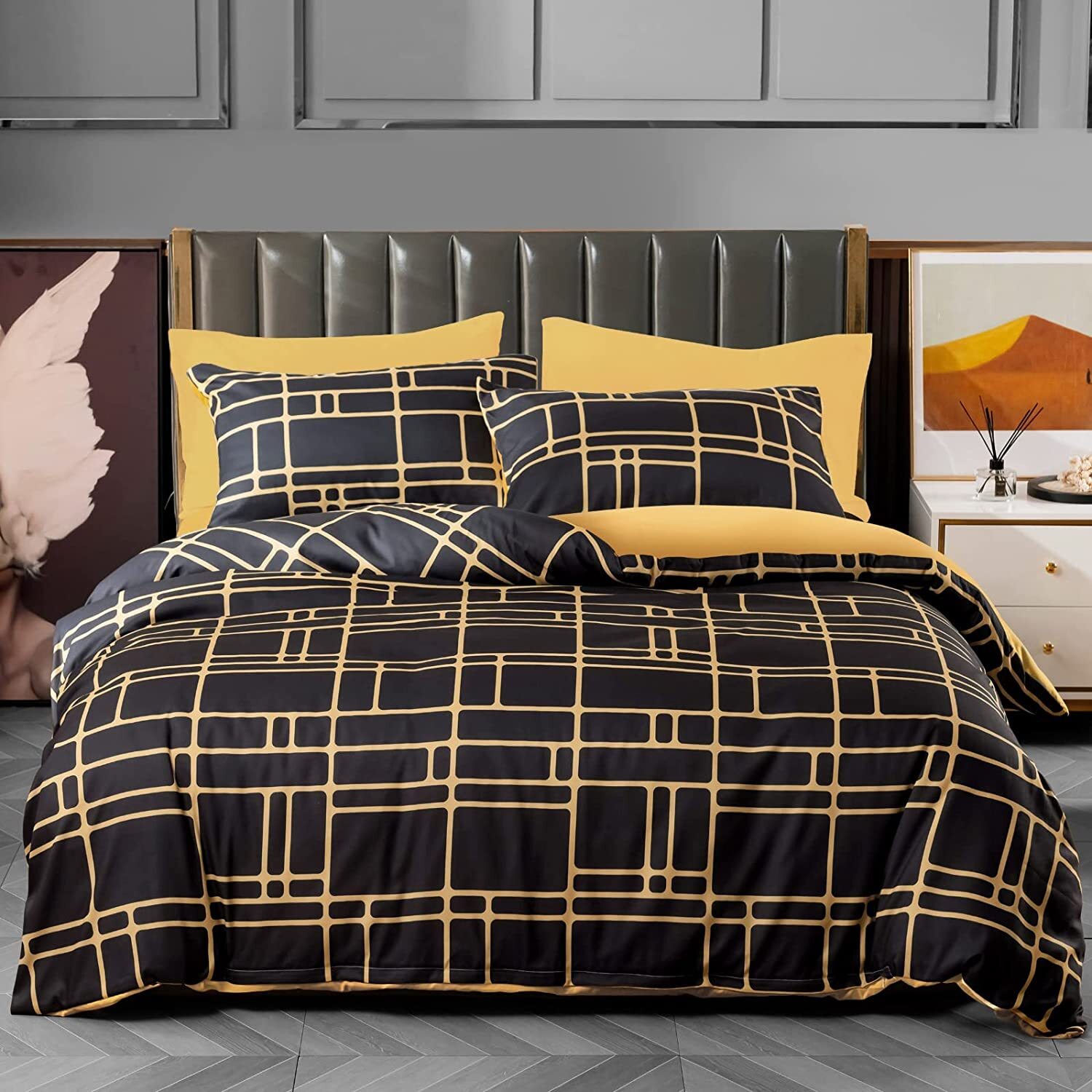Bricks Microfibre Duvet Cover Set With Matching Pillowcase - Gold And Black Double