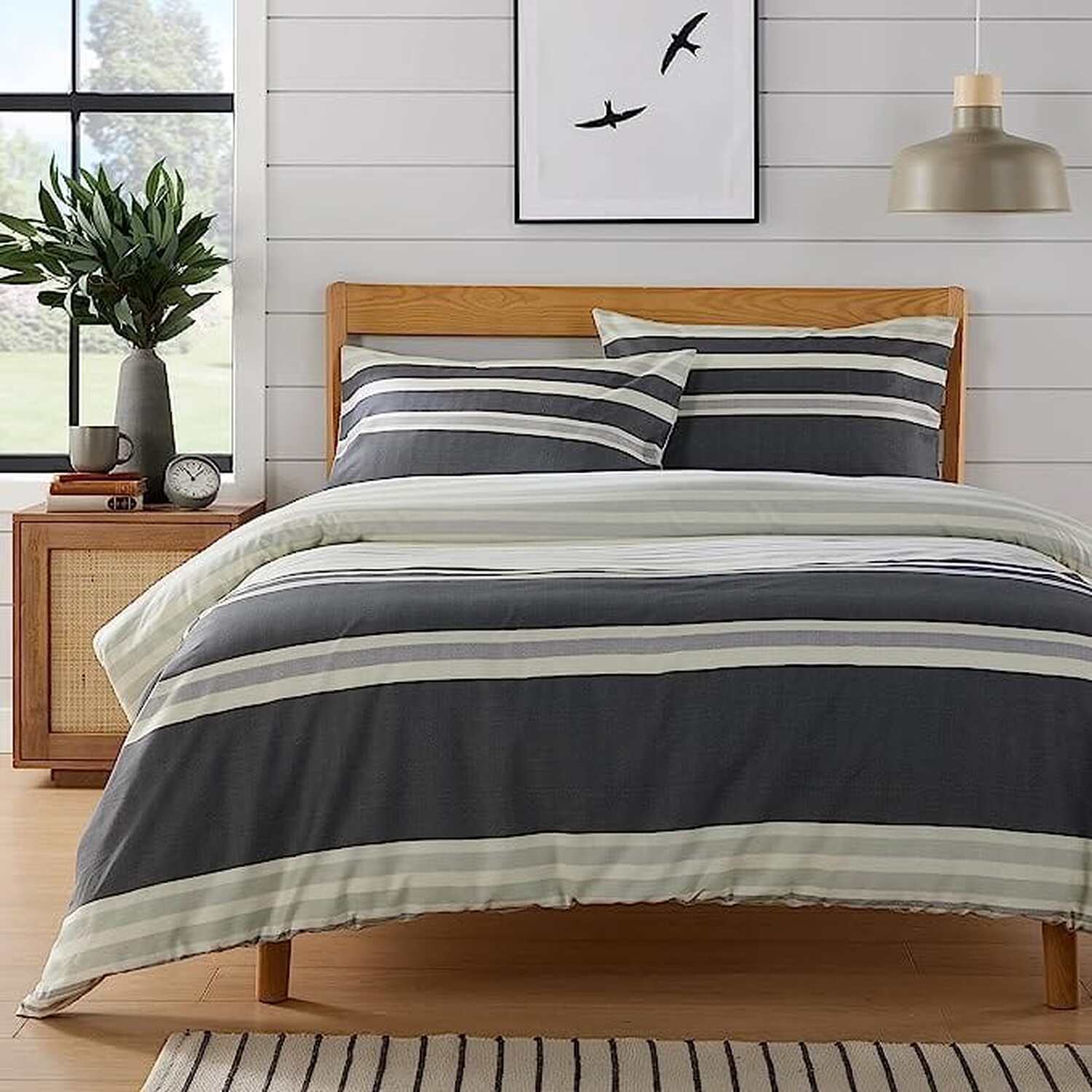 Miami Stripes Printed Duvet Set - Grey Single
