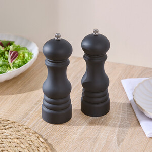 Wooden Salt and Pepper Mill Set