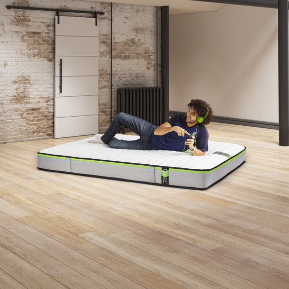 Jay-Be Benchmark S1 Comfort Sprung Mattress - King