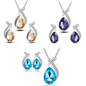 Drop-Shaped Pendant Necklace and Earrings Set