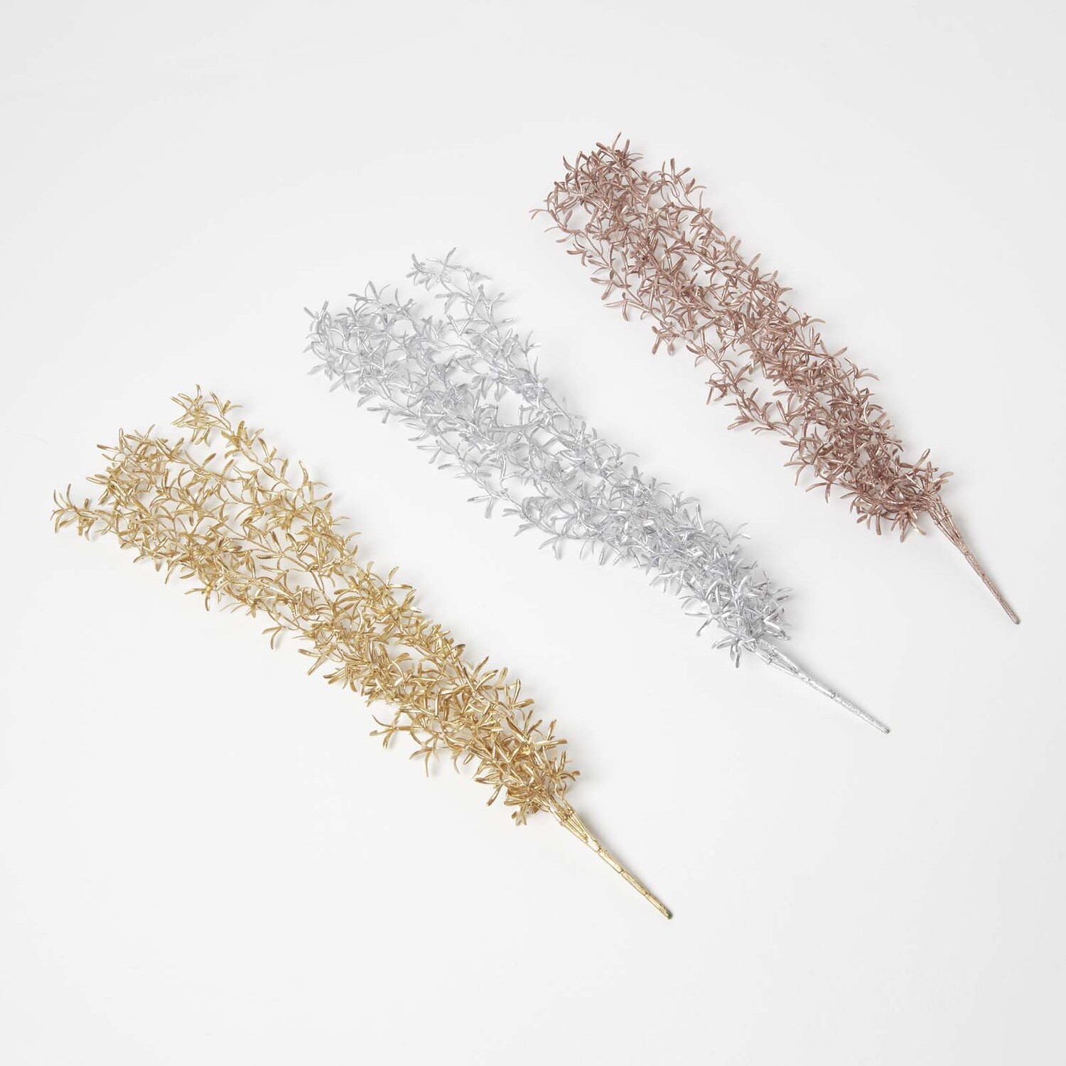 Homescapes Silver  Gold Mistletoe Garland Set of 3, 53 cm - Gold