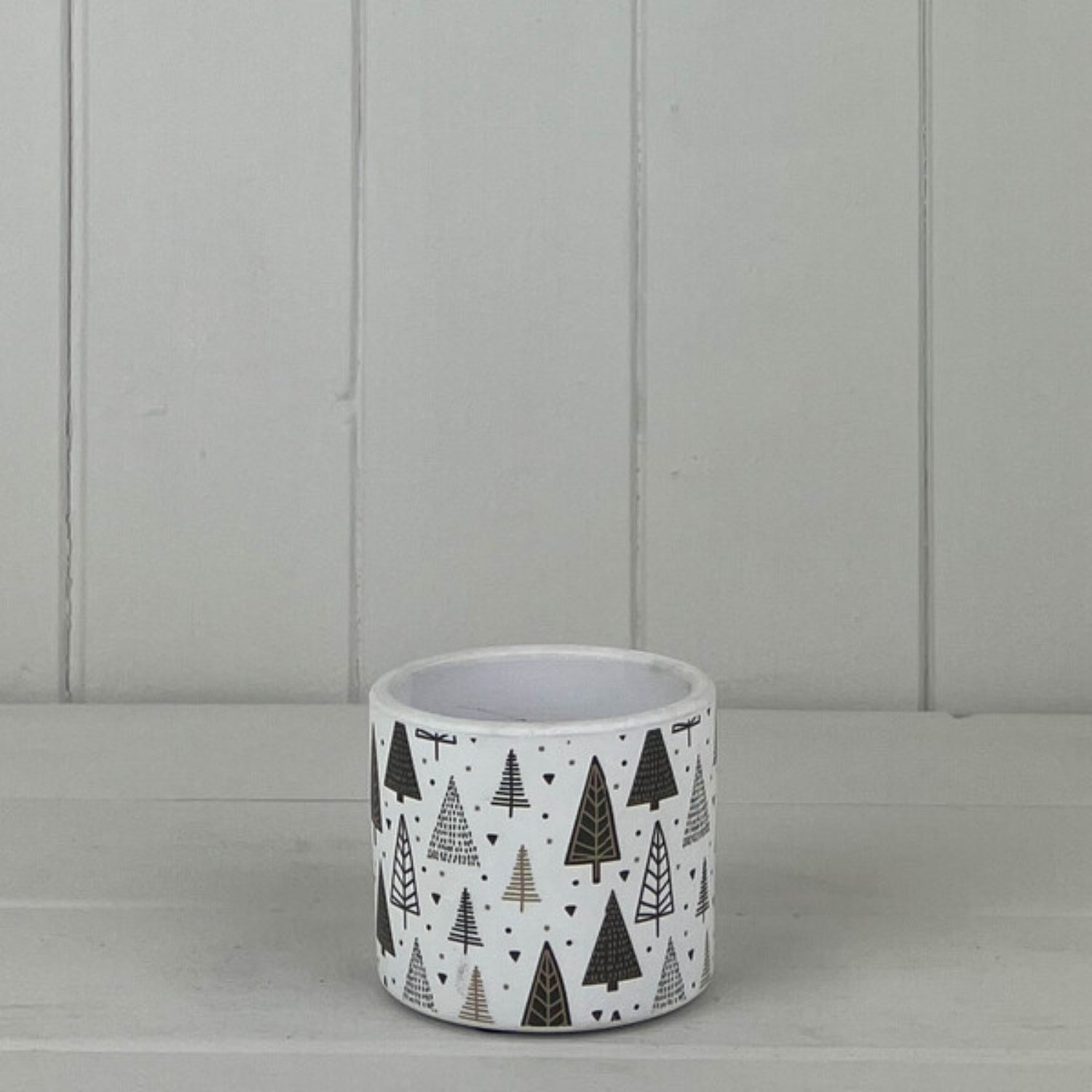  - Sturdy White Tree Pot For Indoor Purpose - Image 3