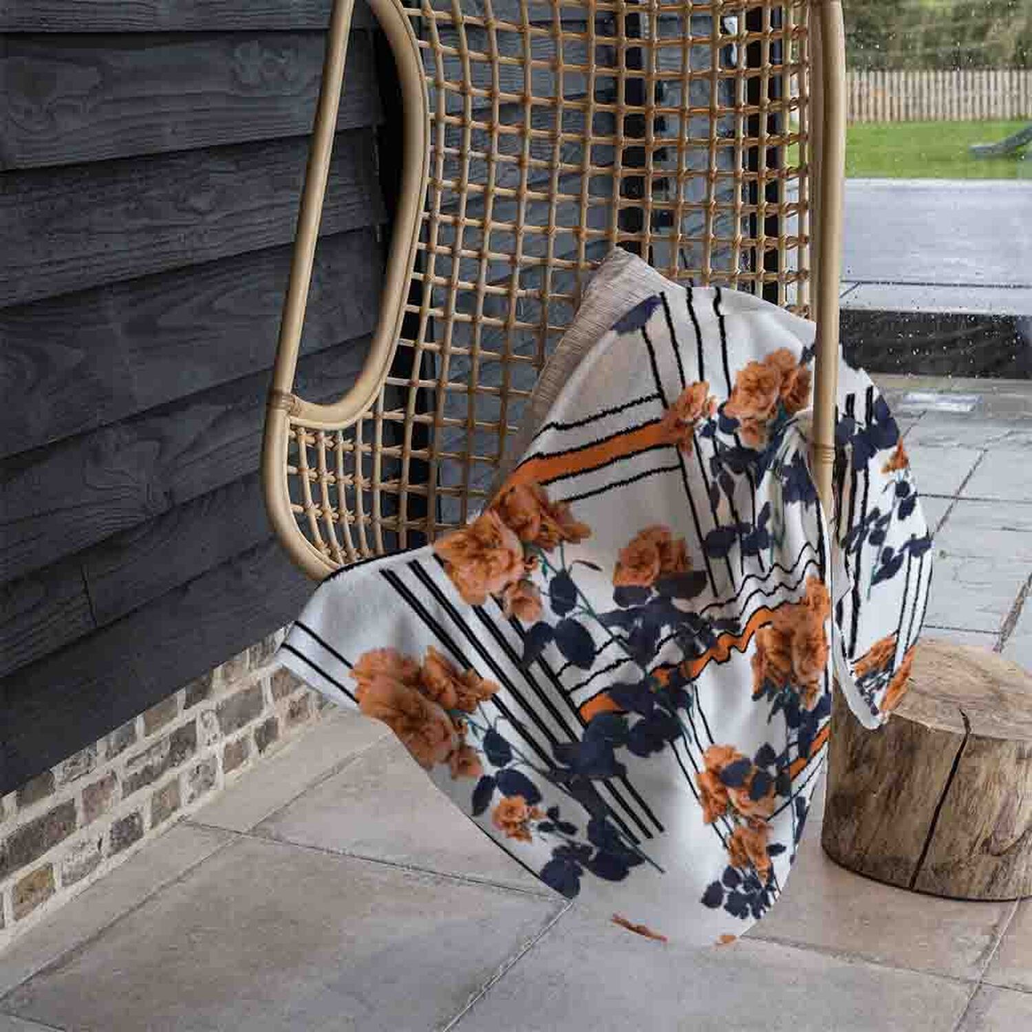 Geometric Lines  Flowers Blanket - Orange