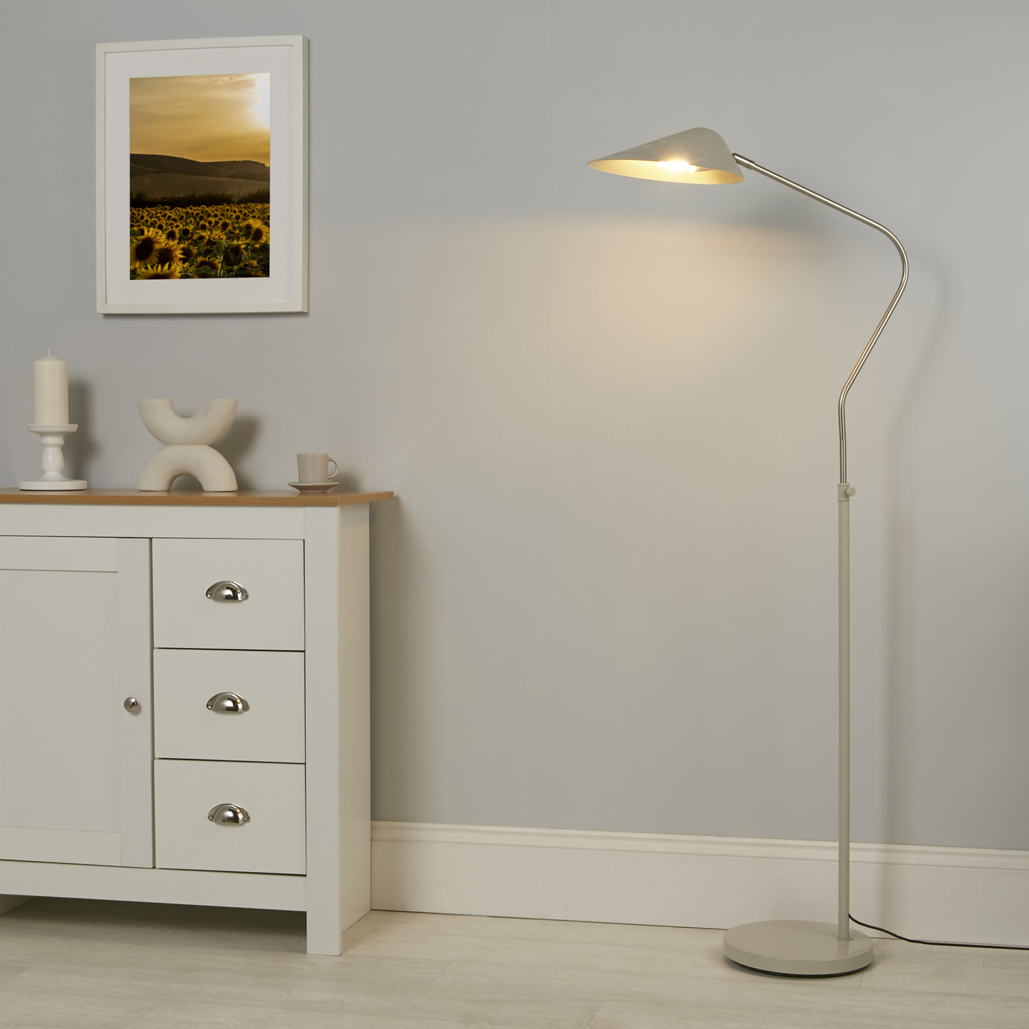 Image of Lailas Floor Lamp - Chrome