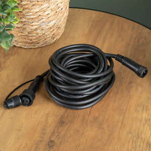 Black Connectable Max Extension Cable for Christmas Lights