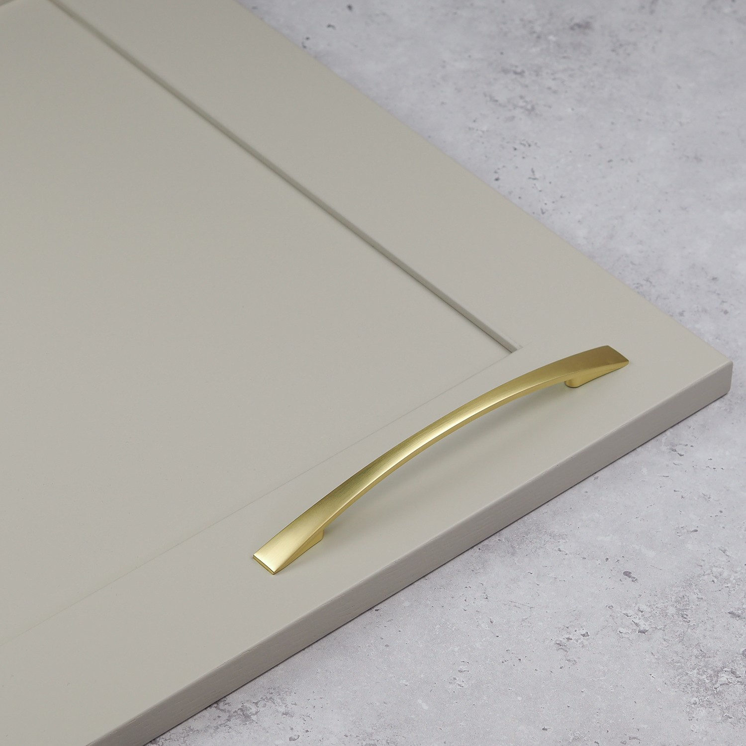 - 160mm Brushed Brass Cabinet Handle Gold Slim Bow Cupboard Door Drawer Pull Wardrobe Furniture Replacement Upcycle - Image 4