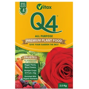Vitax Q4 Plant Food 2.5kg Box