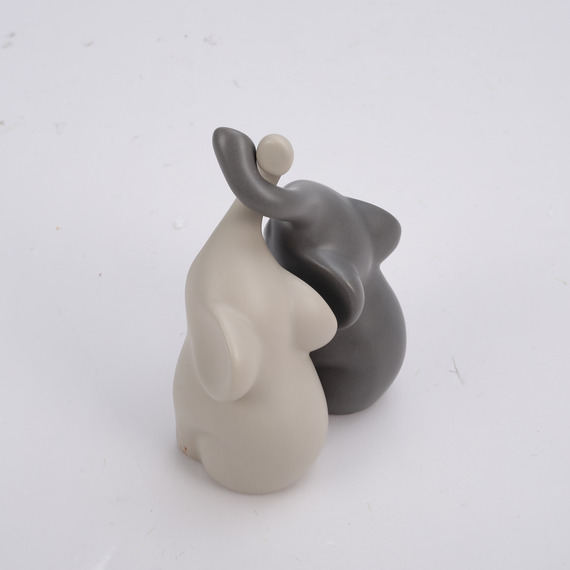 Medium 1 Pair of Elephant Lovers Statue Ceramic Wild Animal Desktop Ornament