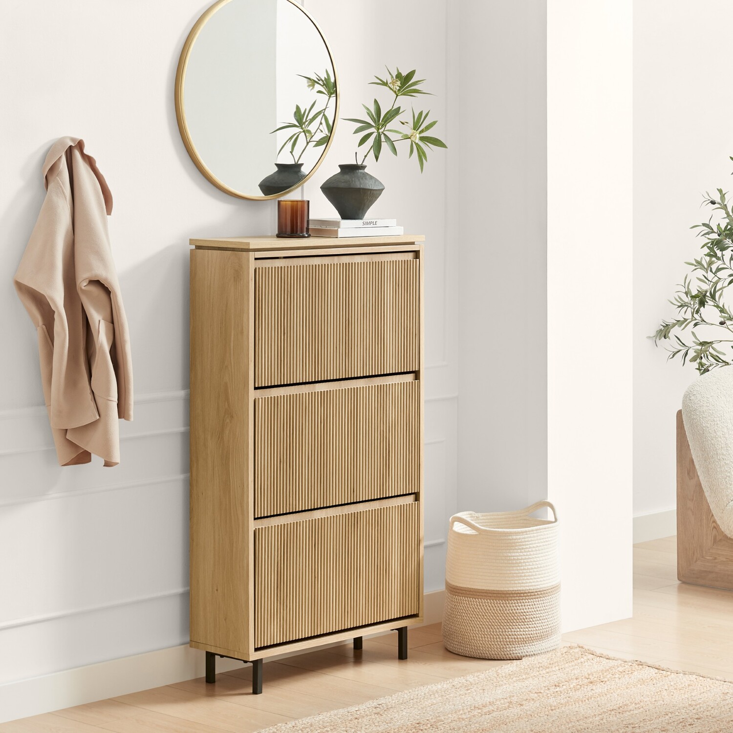 Furniturebox Uk Penrose Wood Shoe Storage Cabinet - Oak