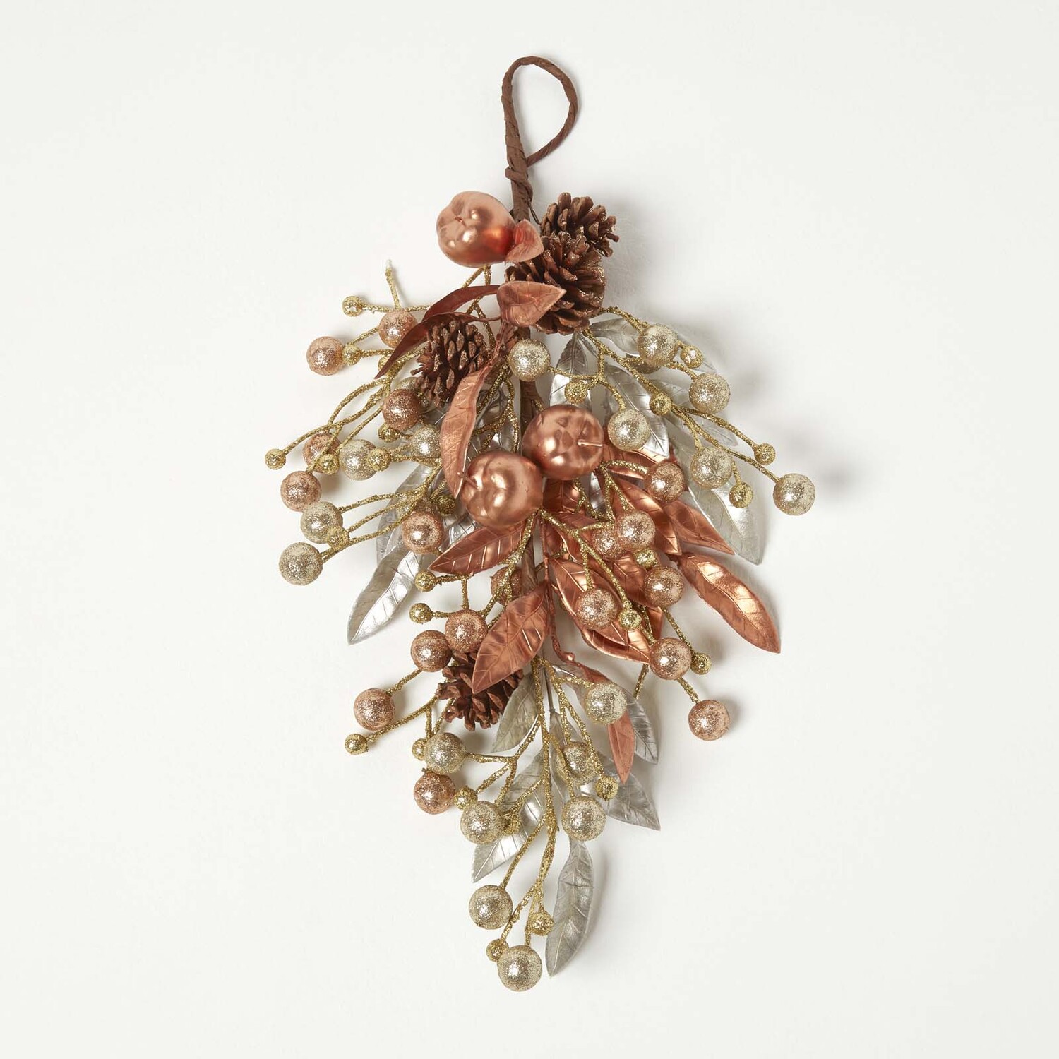 Homescapes Champagne Pinecone  Apples Christmas Teardrop Swag - Champagne