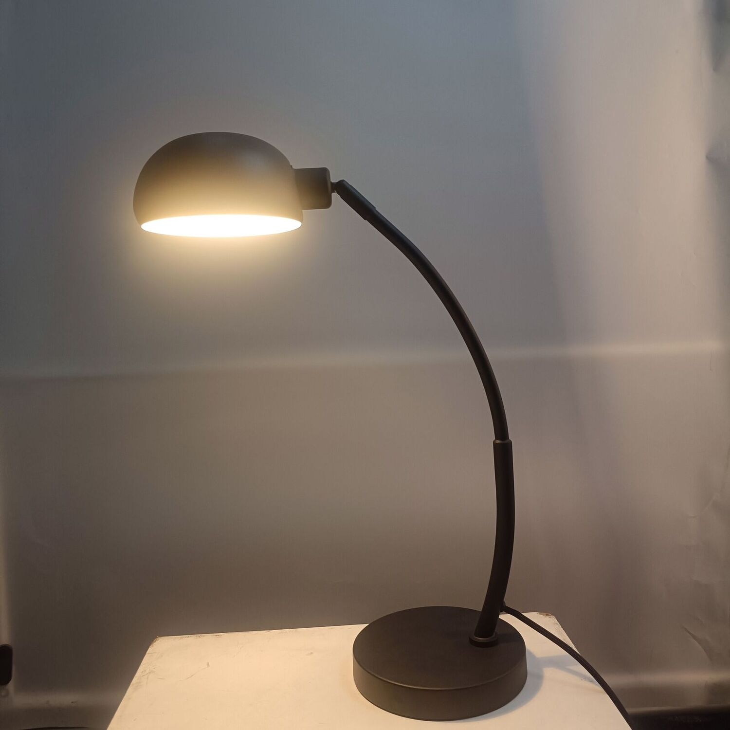 Cloud Desk Table Lamp Light Black - Black