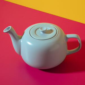 La Cafetire Classic 4 Cup Ceramic Teapot, 1.2L Sky Blue Teapot, Non-Drip Spout