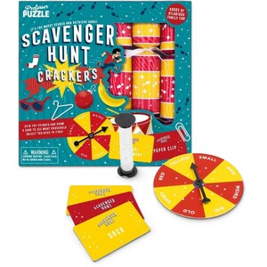 Scavenger Hunt Christmas Crackers