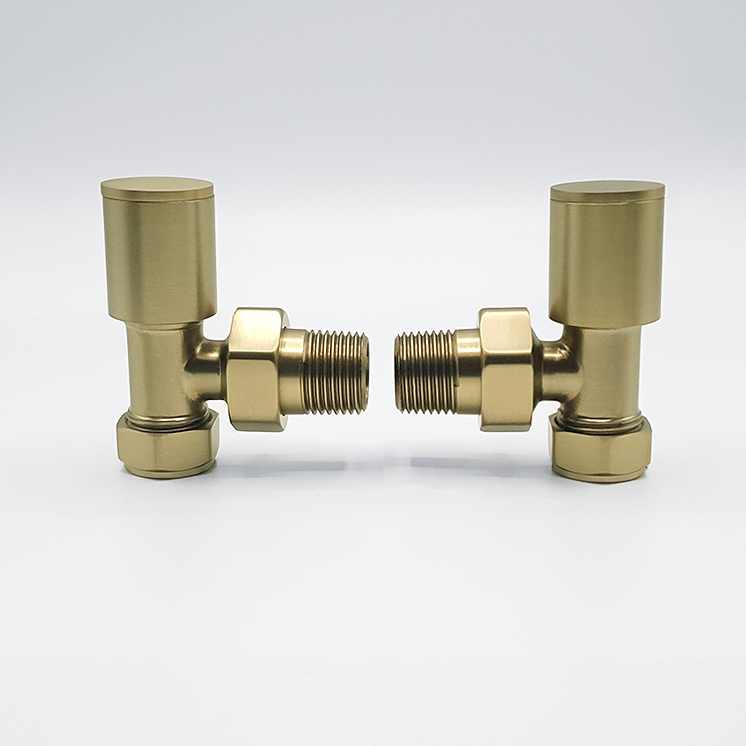 B&Q -  Angled Brushed Brass Manual Round Radiator Valve Set - Image 3