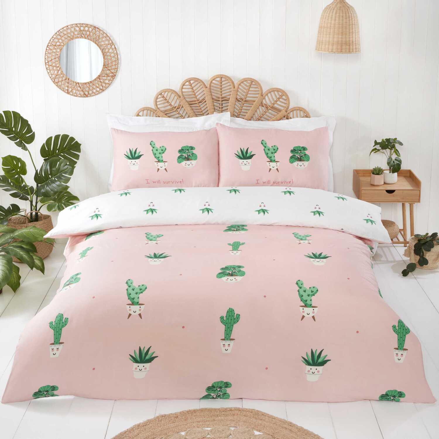 I Will Survive Microfibre Duvet Set - Multi