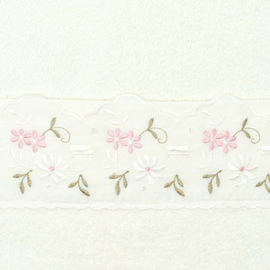 100 Percent cotton Embroidered lace Towel