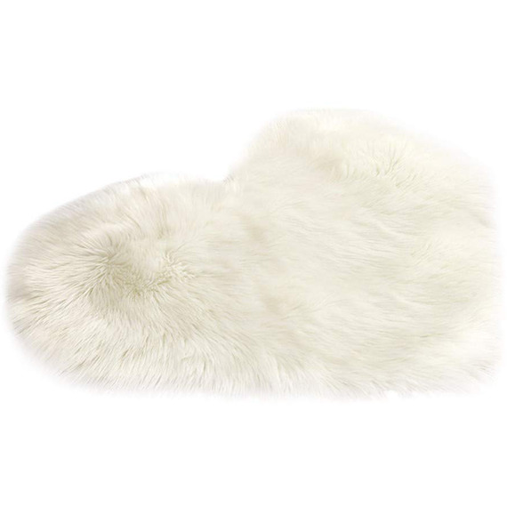 Livingandhome Heart Shaped Shaggy Area Rug