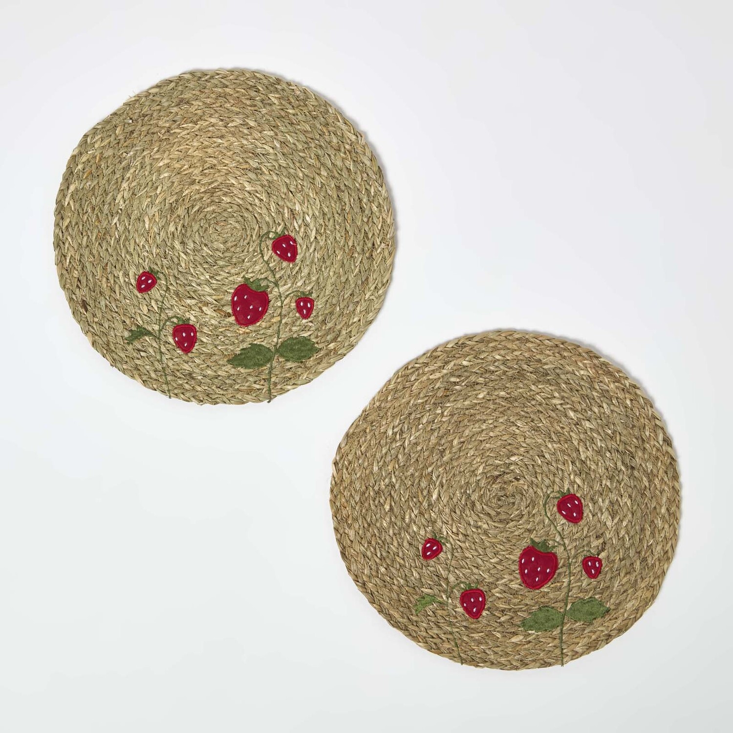 Image of Round Strawberry Bulrush Placemats, Set of&hellip;