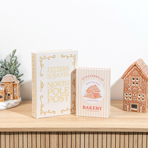 Set of 2 Gingerbread Book Boxes