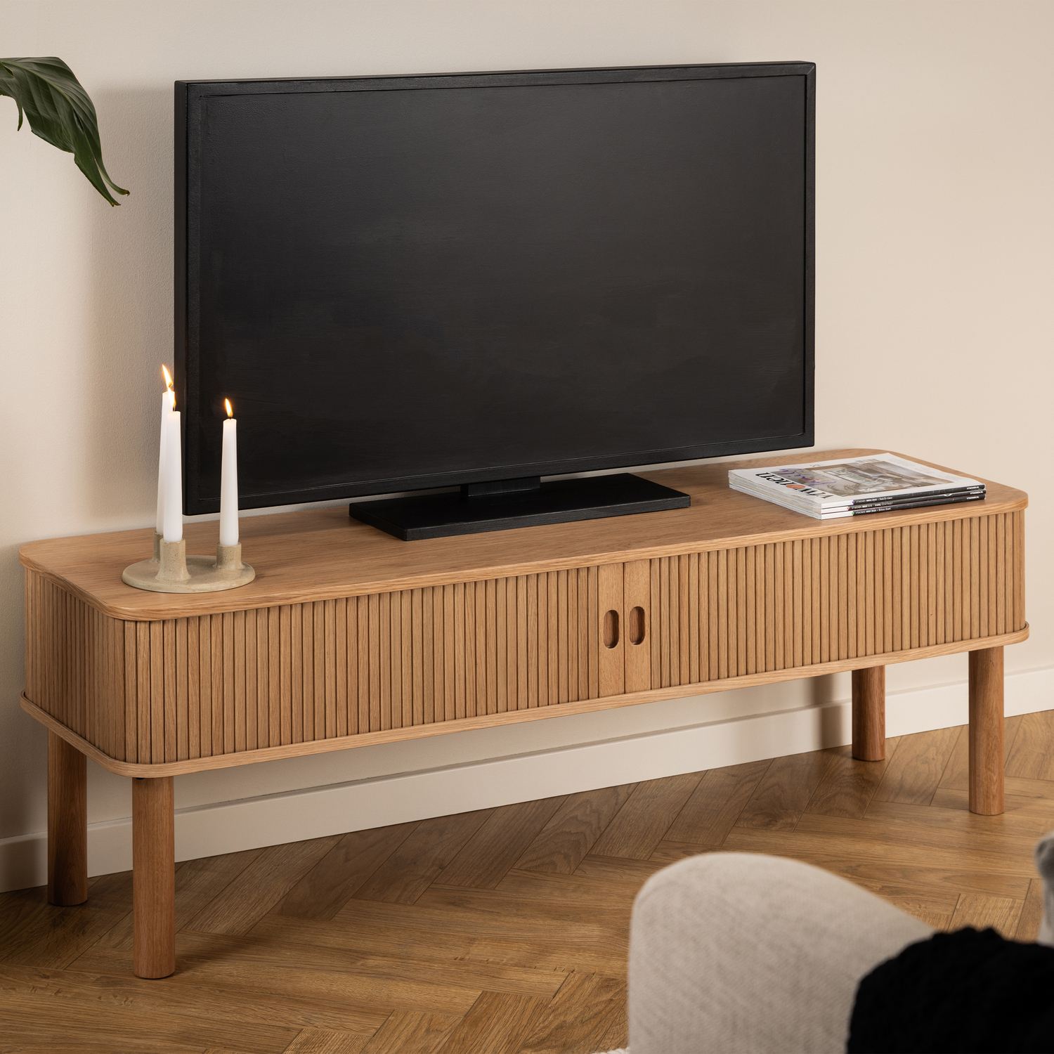 B&Q - Langley 2 Door Tv Unit In Oak Effect - Image 6