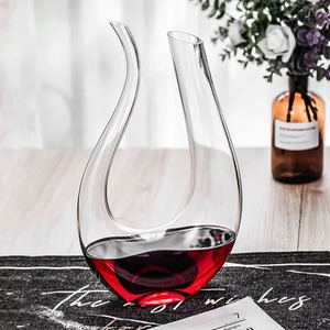 U Shape 1.5L Blown Glass Aerating Wine Decanter