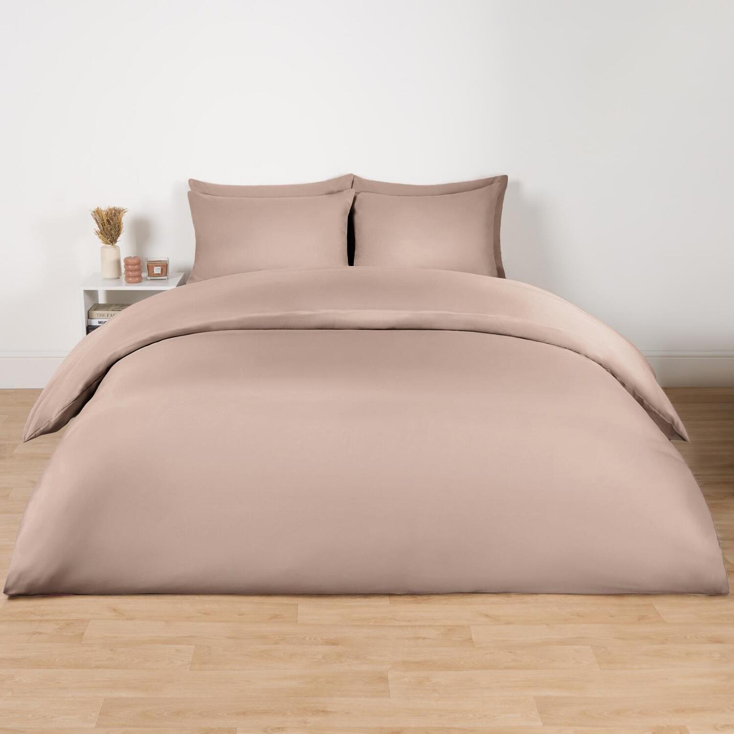 OHS Soft Microfibre Plain Dyed Duvet Cover Bedding Set in Medium Beige | Size: King