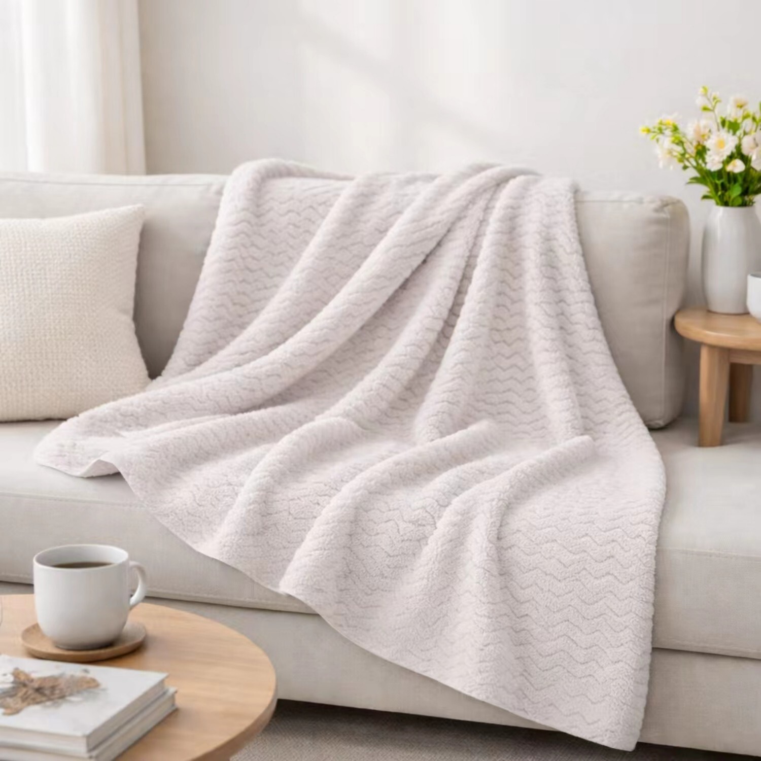 Voltico Jacquard Flannel Sherpa Throw - Charcoal&Grey, 130 × 160 cm in Light Grey | Size: 130 cm x160 cm
