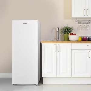 160L Freestanding Fridge with Adjustable Thermostat
