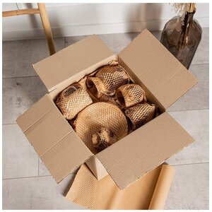 50m Honeycomb Packing Paper Roll 30cm Wide For Moving Shipping