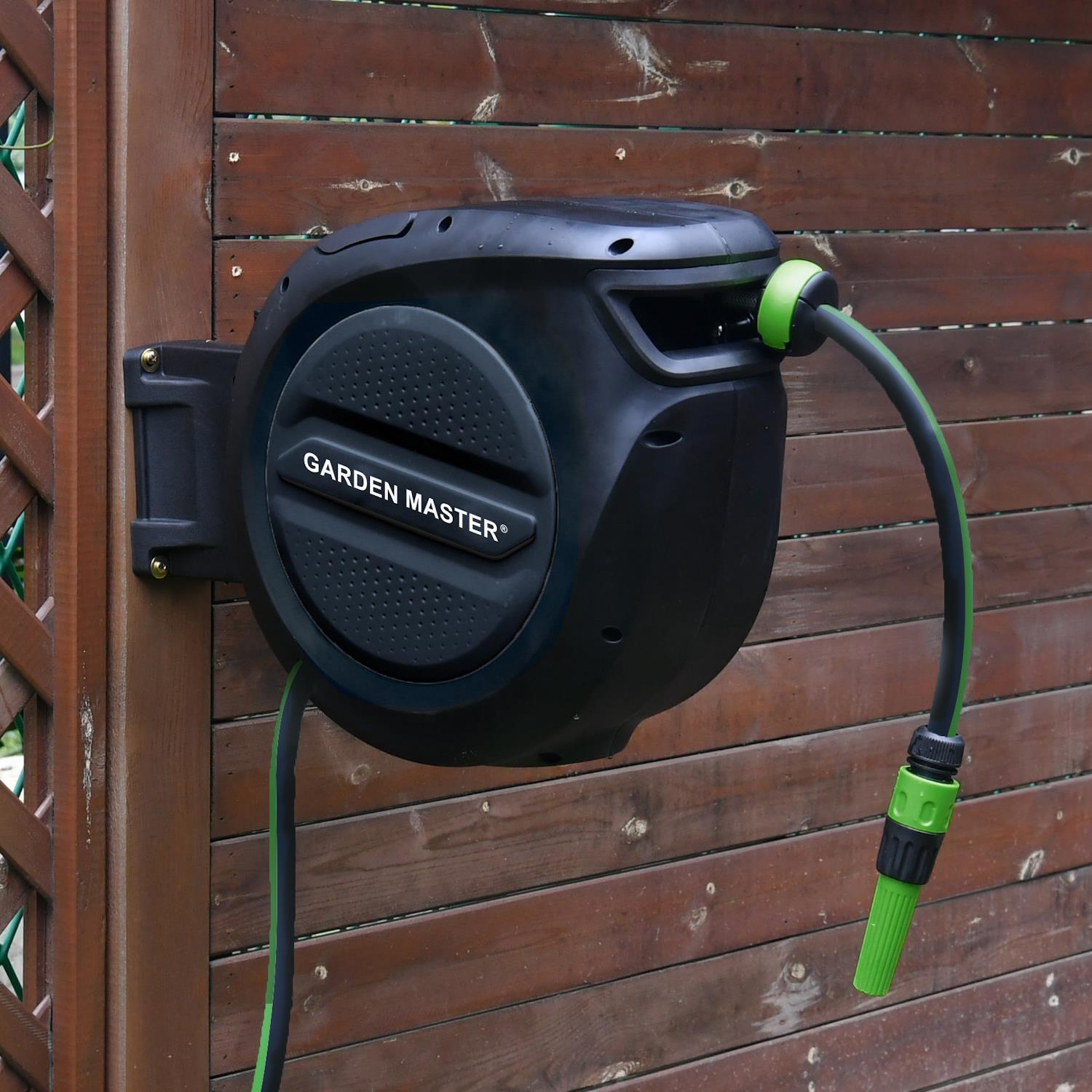 Garden Master Auto Reel Wall Mounted Hose - Black / 10Kg