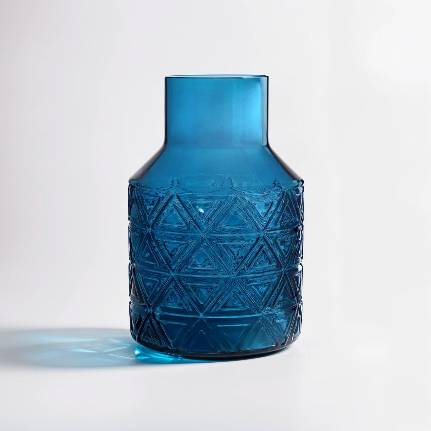 Viso Grey Small Face Design Vase - Glass 100%