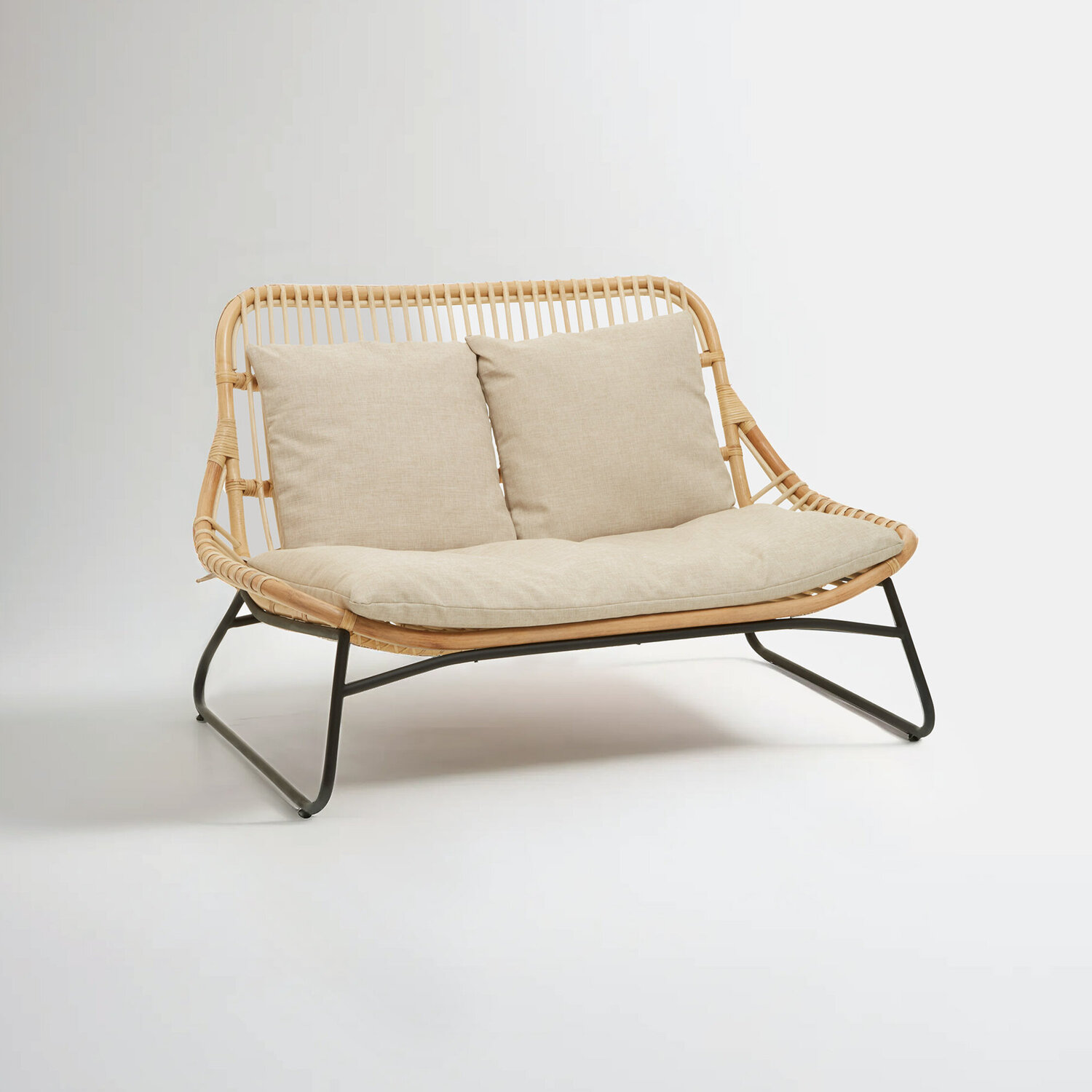 Manado Relax Natural Rattan Sofa - Natural