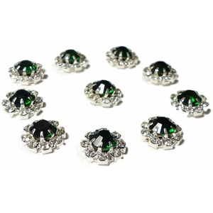 Pack of 10 Elegant Round Diamante Embellishments with Large Centre Crystal
