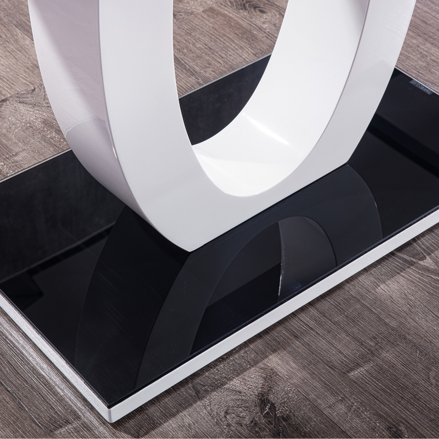 Giulia Tempered Glass Dining Table - White Gloss-black Glass
