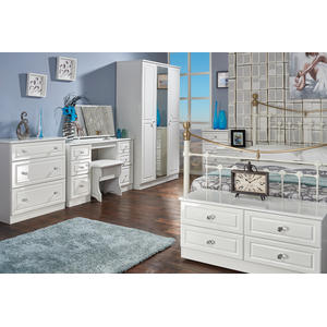 Balmoral Ready Assembled 4 Piece Bedroom Set