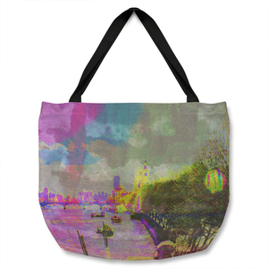 London Bridge View Tote bag