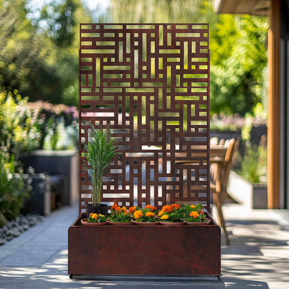 Metal Outdoor Privacy Screen with Plant Pot