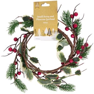 Small Berry and Pinecone Garland