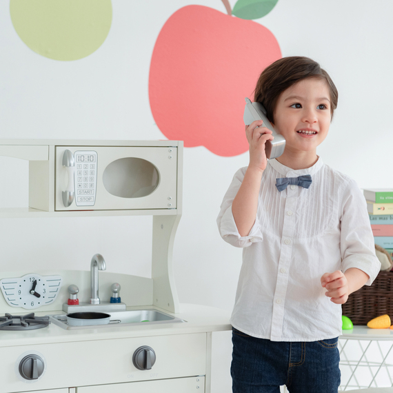 Teamson Kids Little Chef Westchester Retro Play Kitchen - Ivory