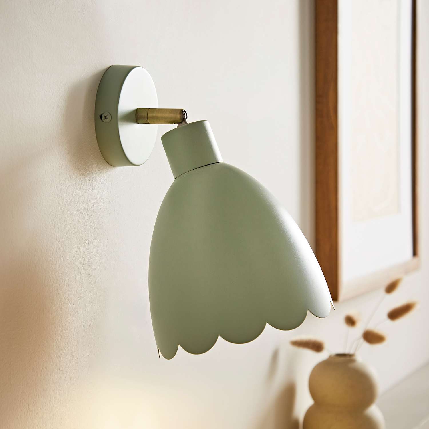 Valuelights Millie Scallop Adjustable Wall Light - Sage Green / Metal / 0.7Kg