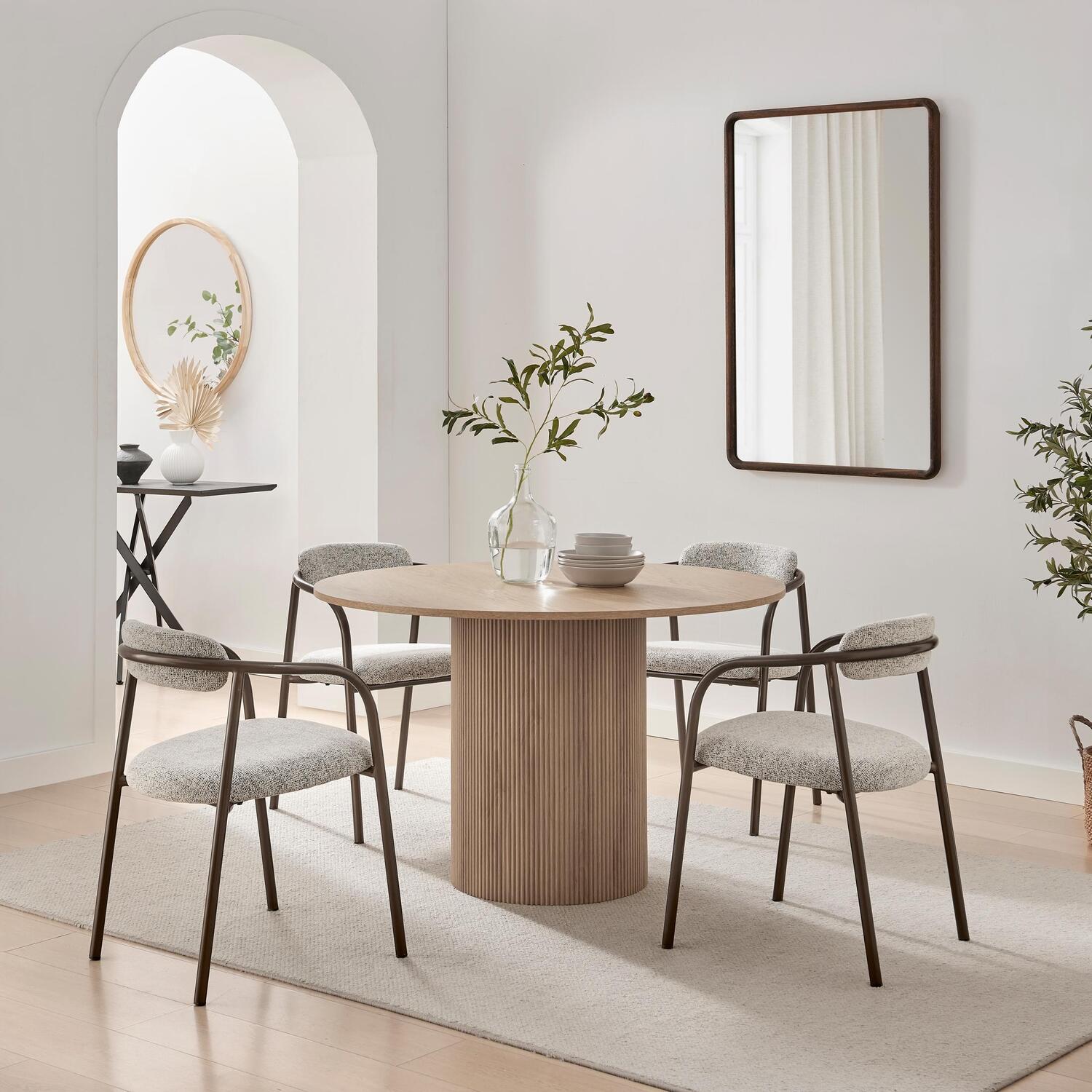 Penrose Round Oak Effect Wood Dining Table 4 Rhea Chairs