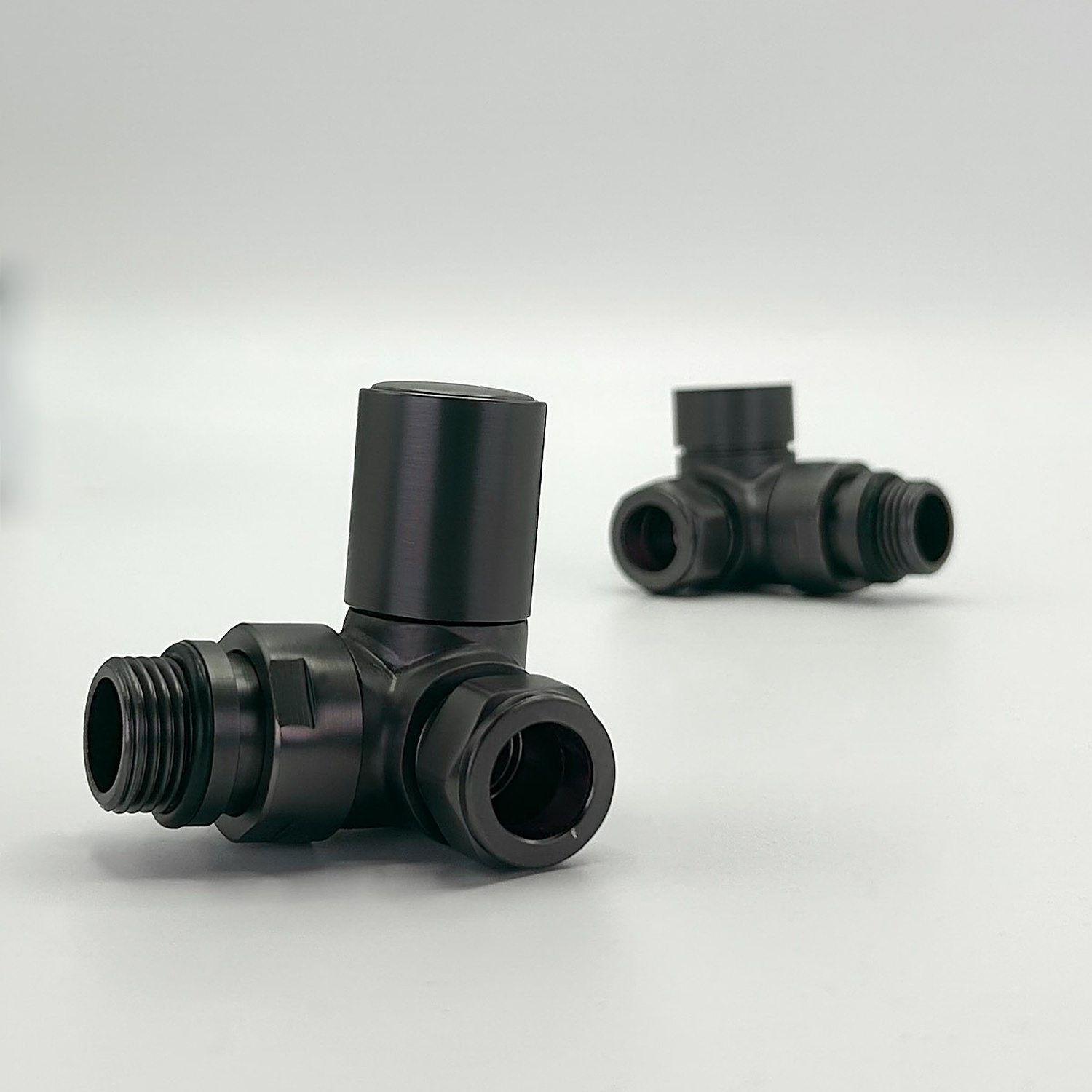 Lux Heat Corner Brushed Gunmetal Manual Round Radiator Valve Set - Image 2