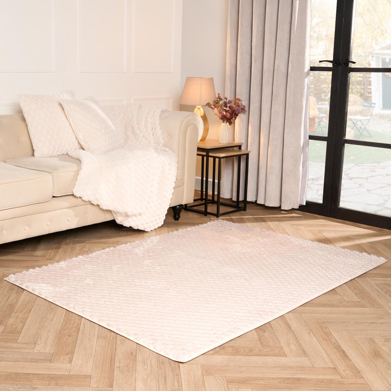 Faux Fur Waffle Rug
