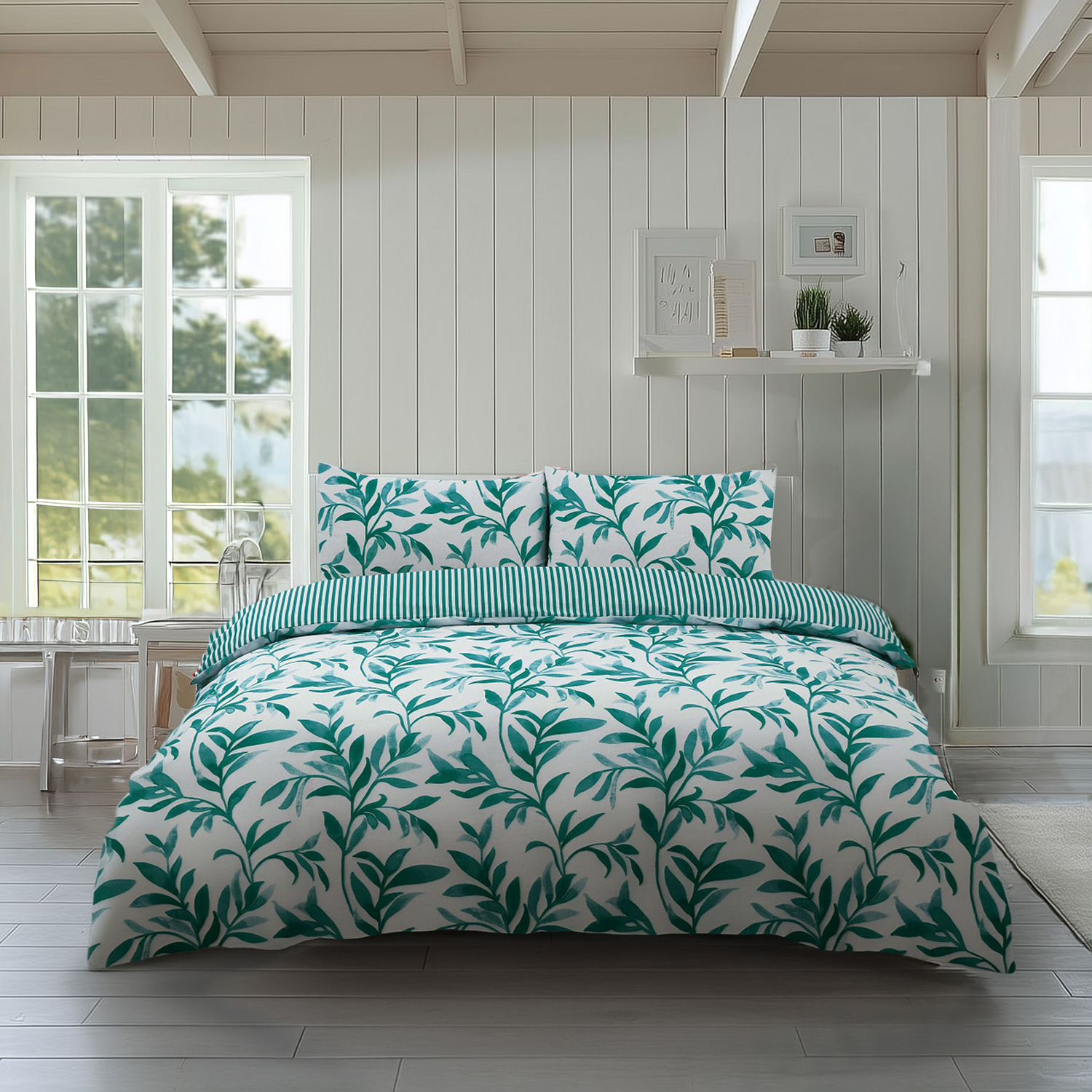 Snug City Duvet Cover & Pillowcase Set Reversible Leaf & Stripe Design Polycotton Bed Linen in Teal | Size: King