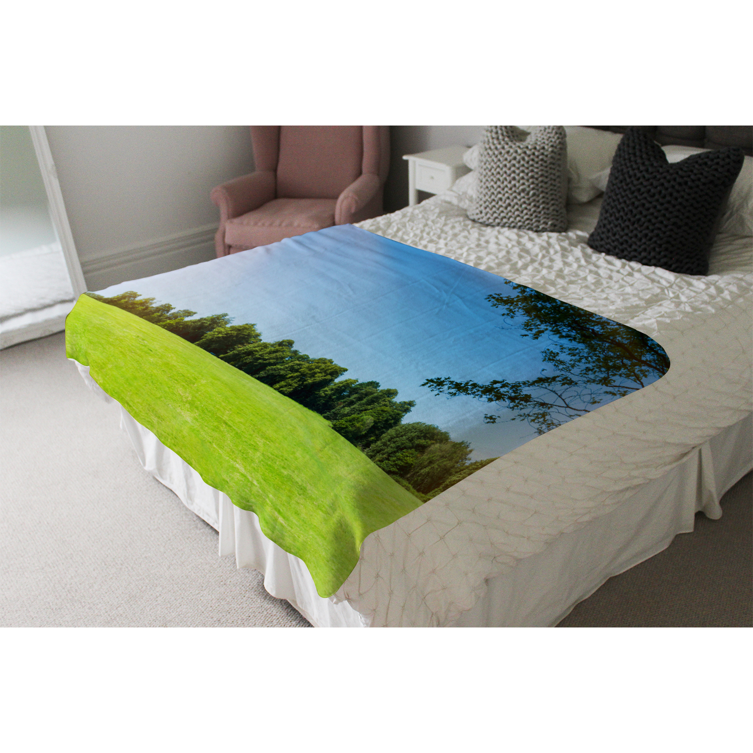 Grass Field With Forest Trees Blanket - Green