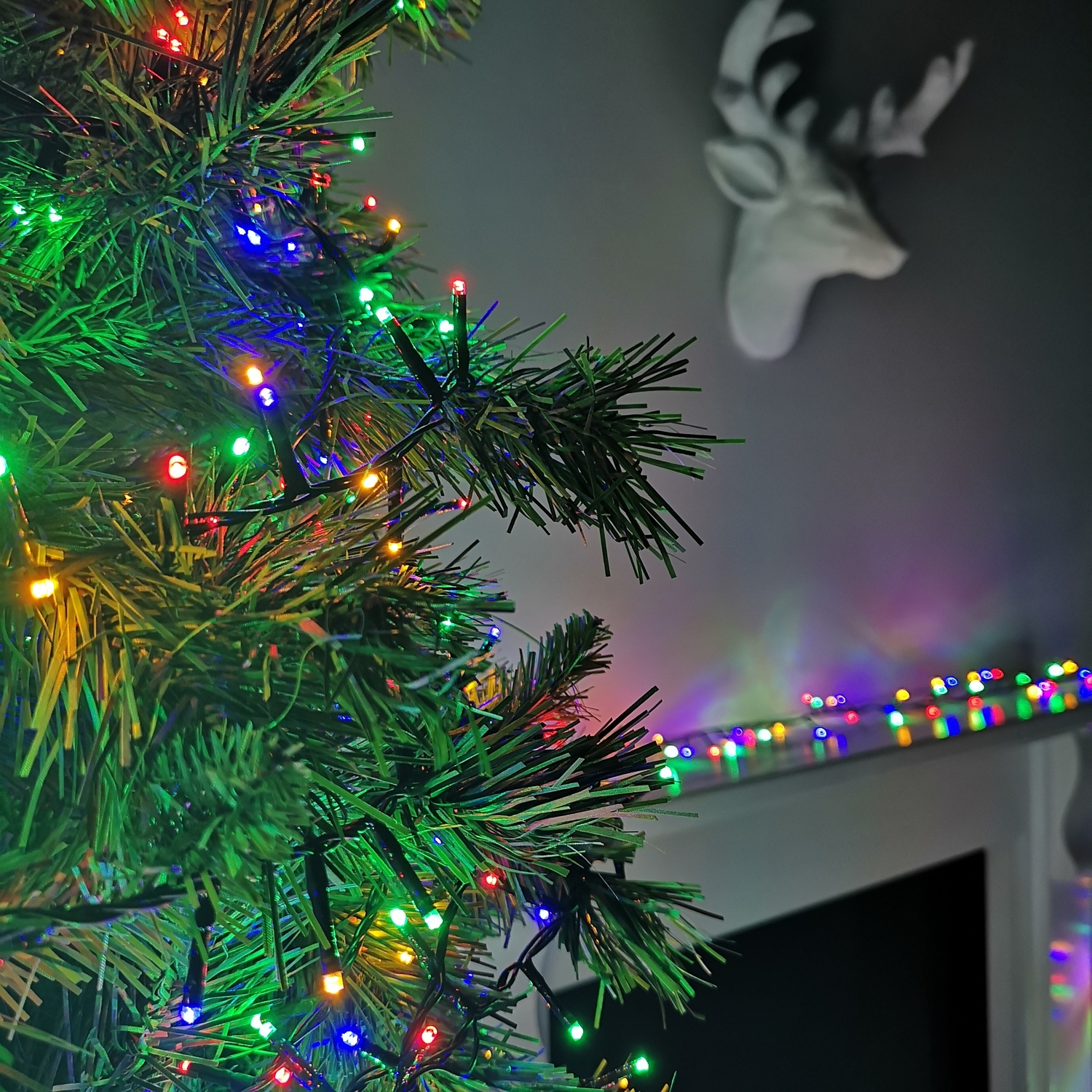 Premier 1500 Multicolour LED Christmas Lights with Multi Mains Timer - Multicolour