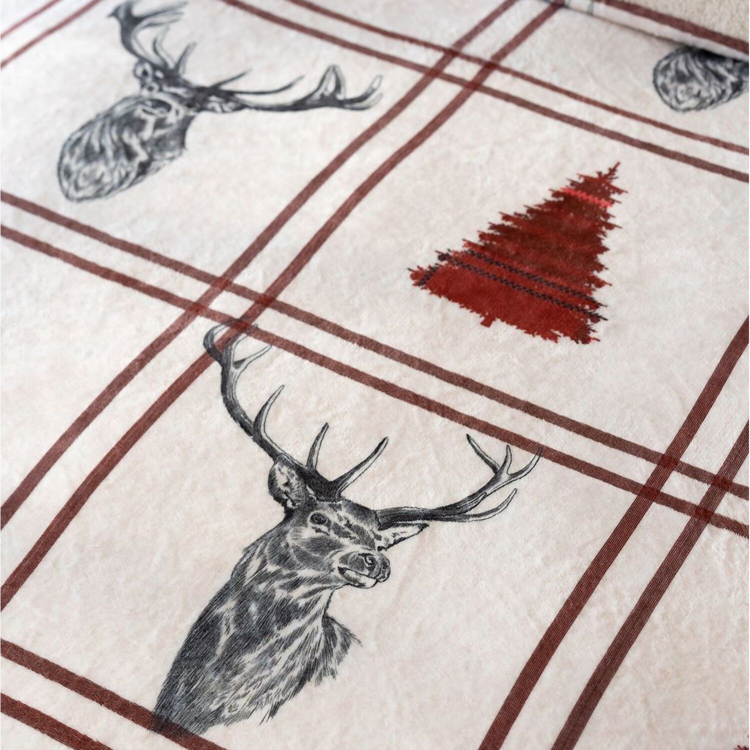 Stag Teddy Fleece Duvet Cover Set - Red King