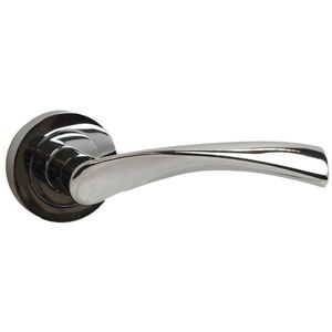 Twirl Polished Chrome Door Handle on Rose